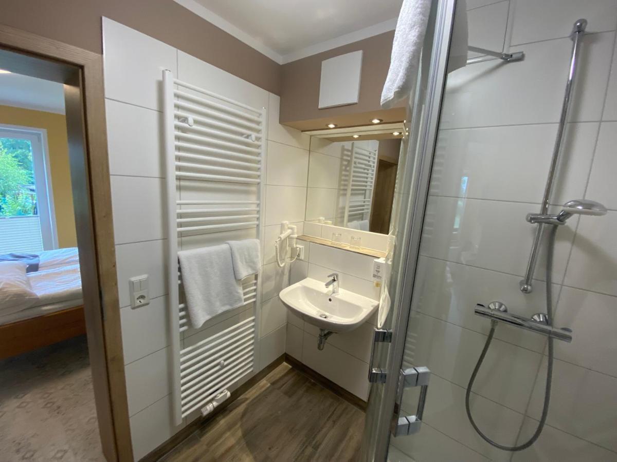 Vorsicht Hotel Deyelsdorf Экстерьер фото
