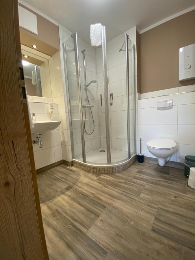 Vorsicht Hotel Deyelsdorf Экстерьер фото