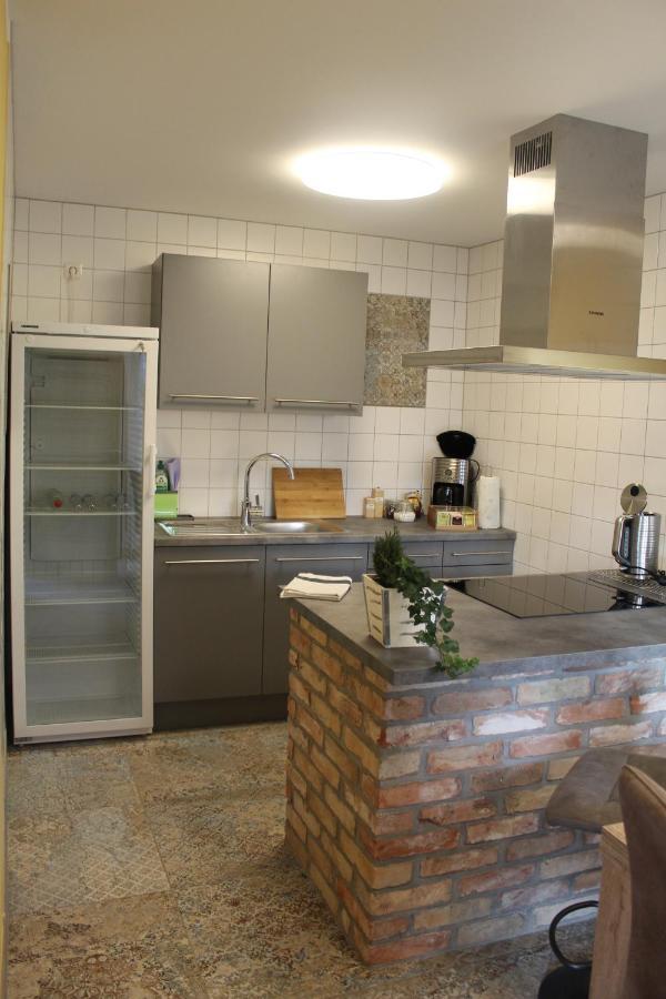 Vorsicht Hotel Deyelsdorf Экстерьер фото